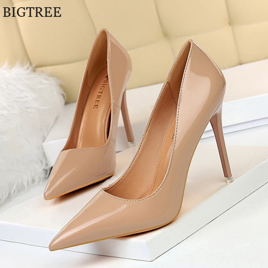 Bella Walk Patent Pointed-Toe High Heel Pumps