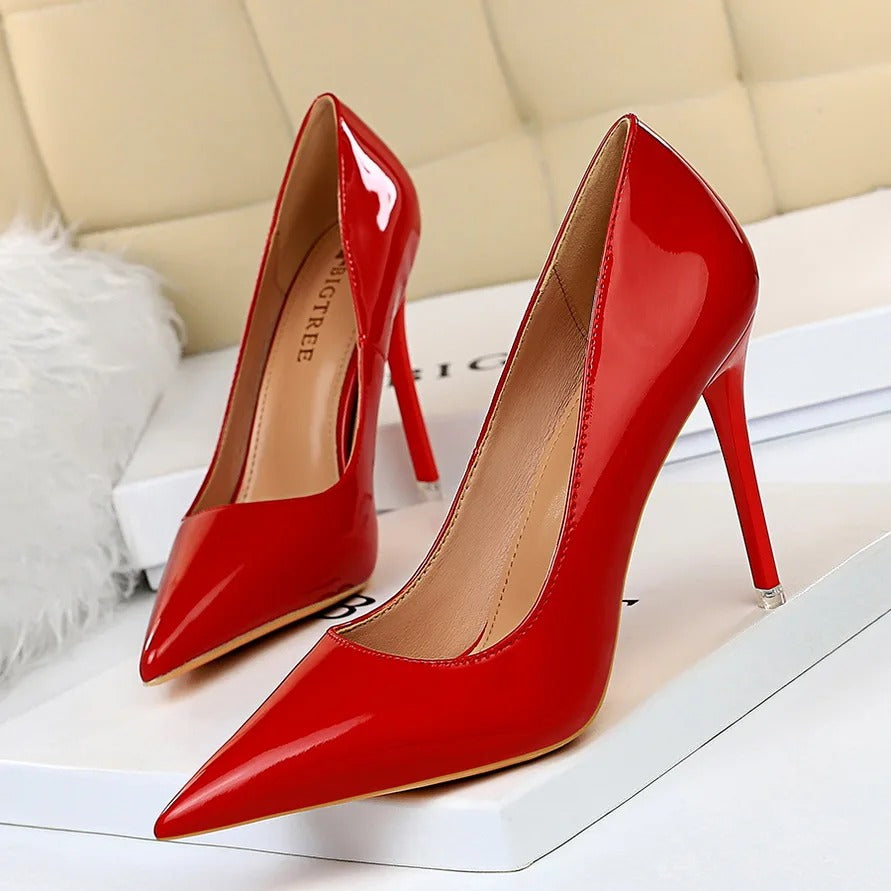 Bella Walk Patent Pointed-Toe High Heel Pumps